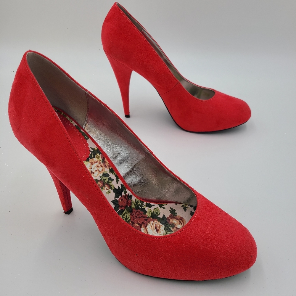 Xappeal shoes Pump 5" High Heels Suede Red SKYLAR Size 11 Flower Insole
